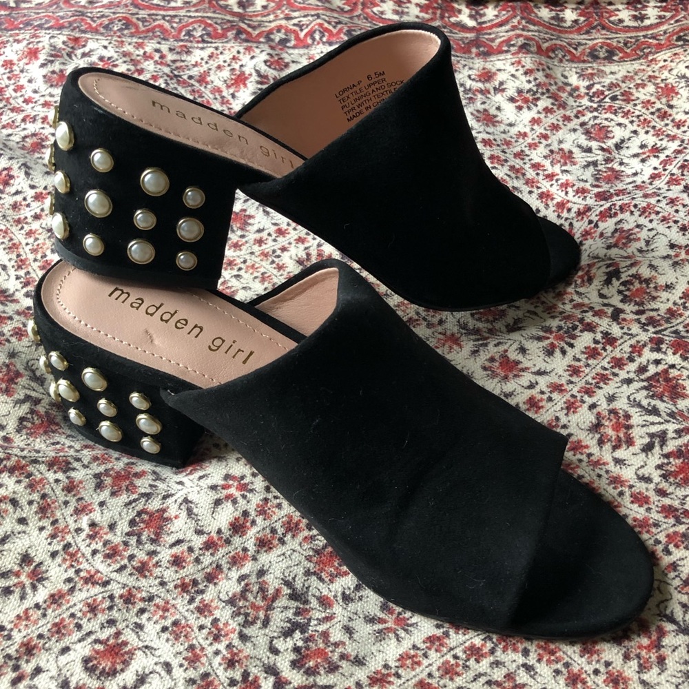 Madden Girl suede and pearl slides size 6 1/2